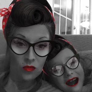 Meet your Posher, Tiffany